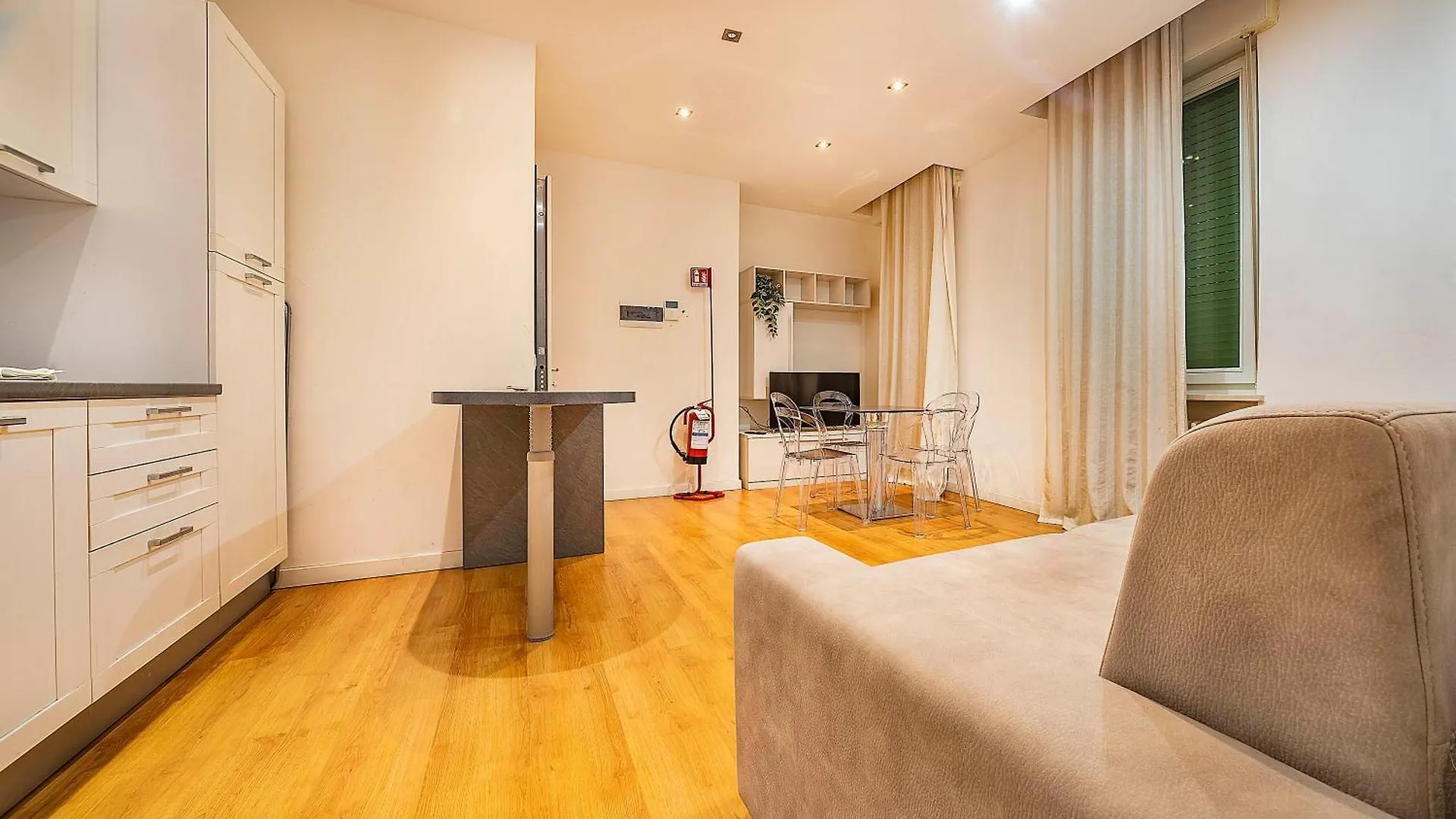 Italianflat - Arena By Side, Old Town Apartment Verona